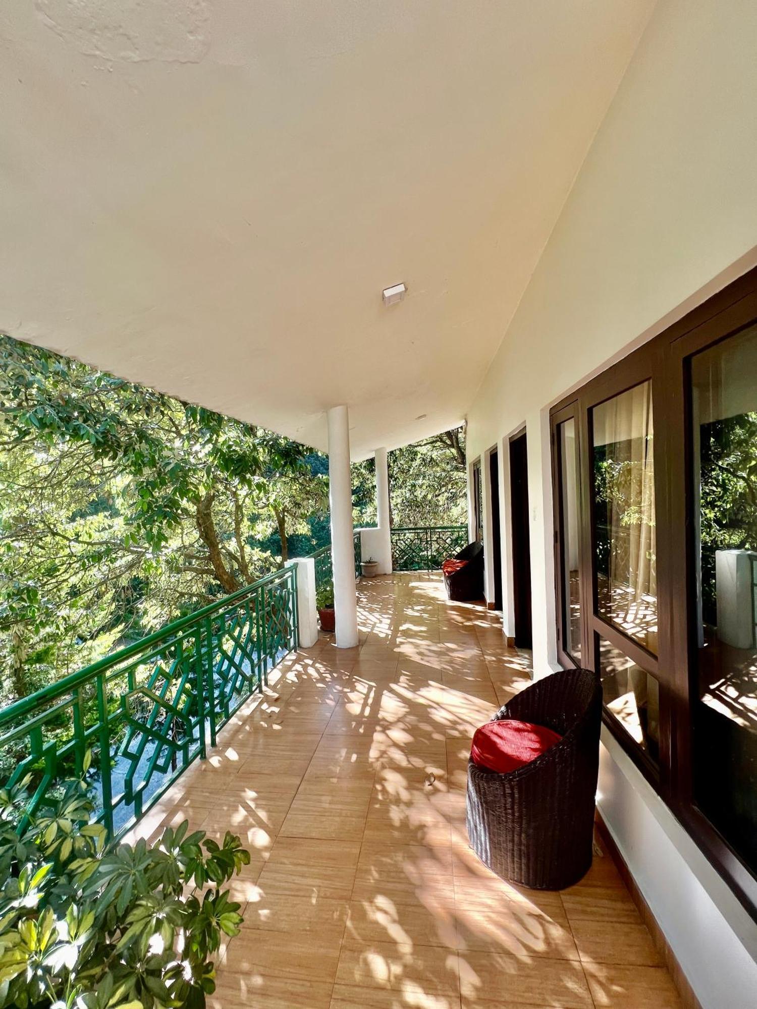 Sea Hawk - Luxury Hill Resort 4 Mins From Bhimtal Lake Bagian luar foto
