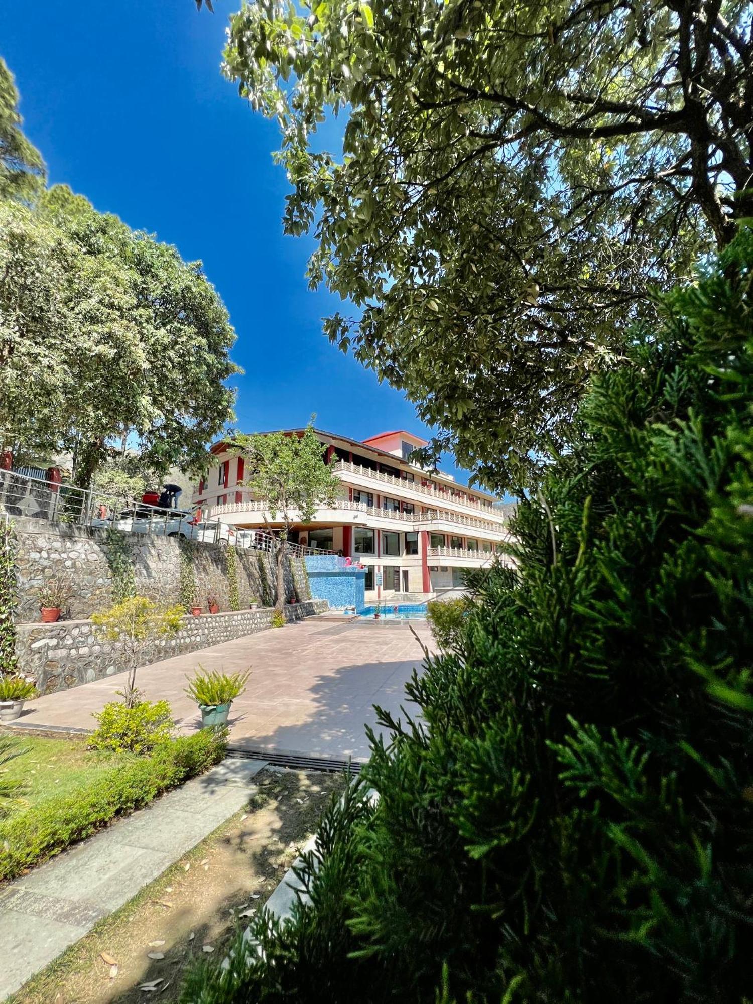 Sea Hawk - Luxury Hill Resort 4 Mins From Bhimtal Lake Bagian luar foto