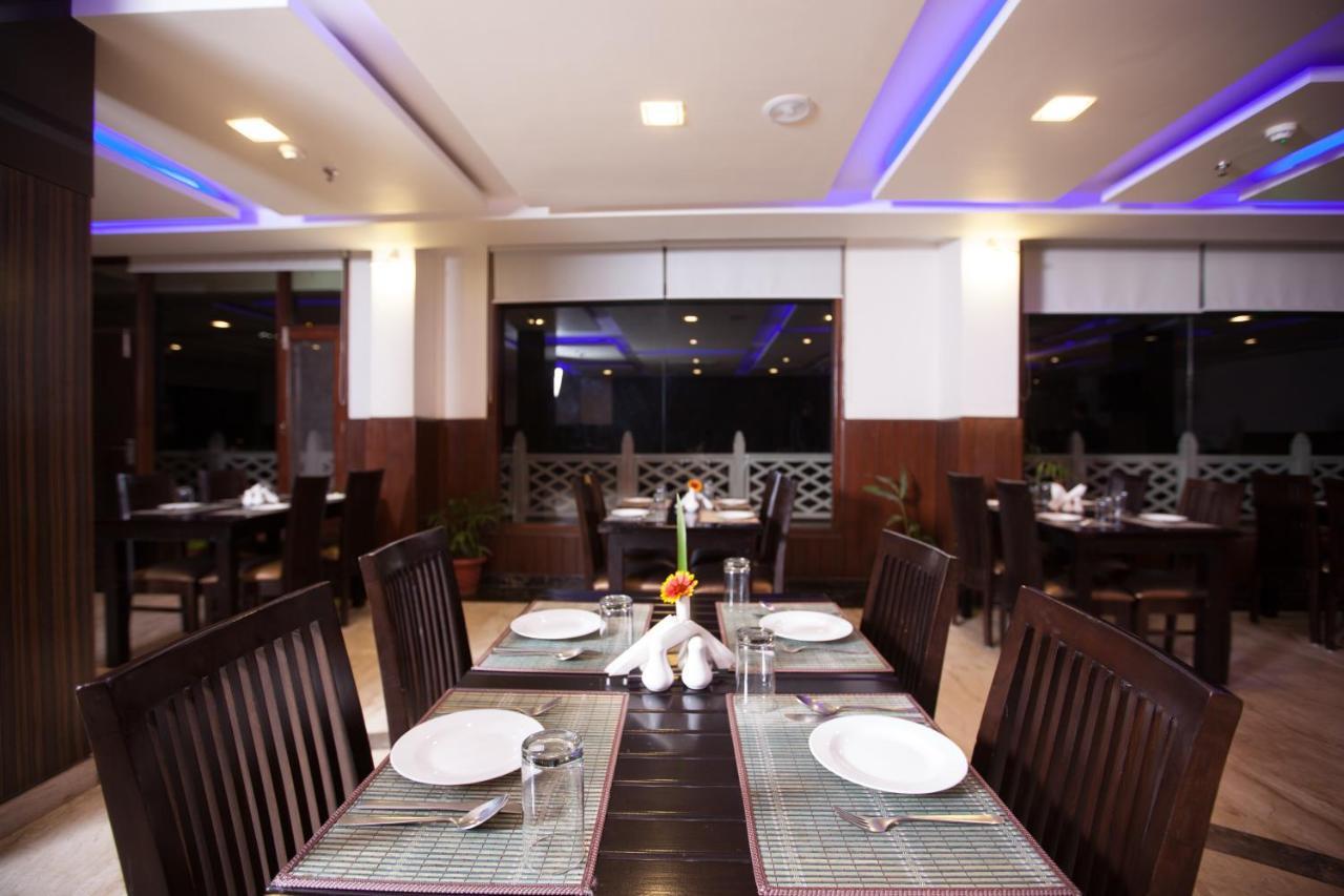 Sea Hawk - Luxury Hill Resort 4 Mins From Bhimtal Lake Bagian luar foto